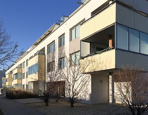 22., Pilotengasse 15