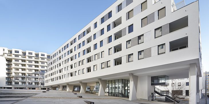 22., Donaufelderstraße 145-150